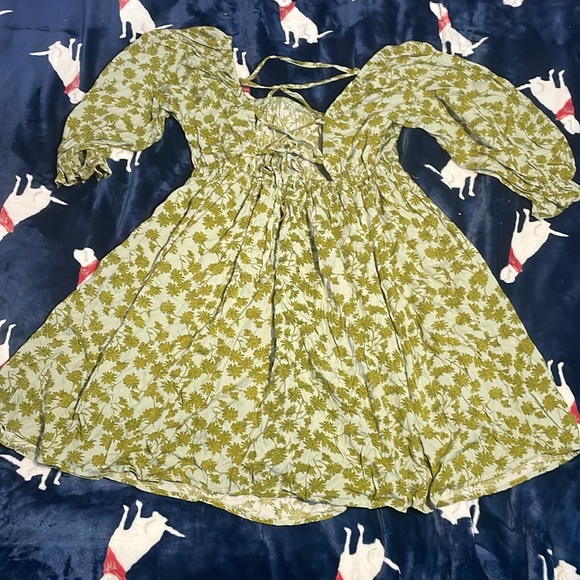 Green floral sundress - Picture 2 of 3